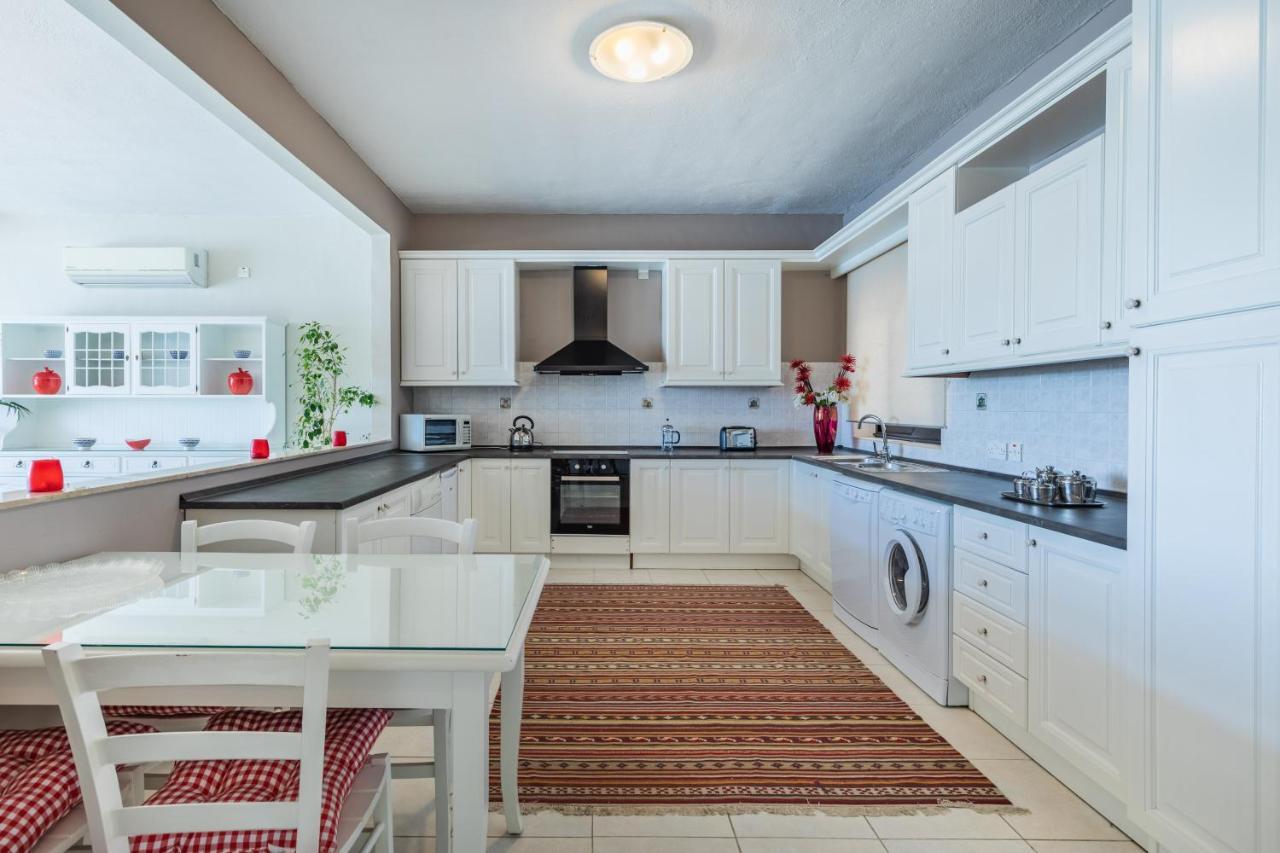 Stunning - Seafront 3-Bedroom 6Th Floor Sliema Kültér fotó